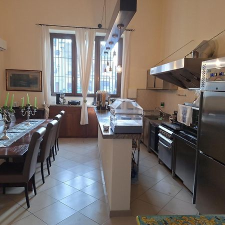 Dimora Charleston Lecce Parcheggio Privato In Loco Gratis Bed & Breakfast Ngoại thất bức ảnh