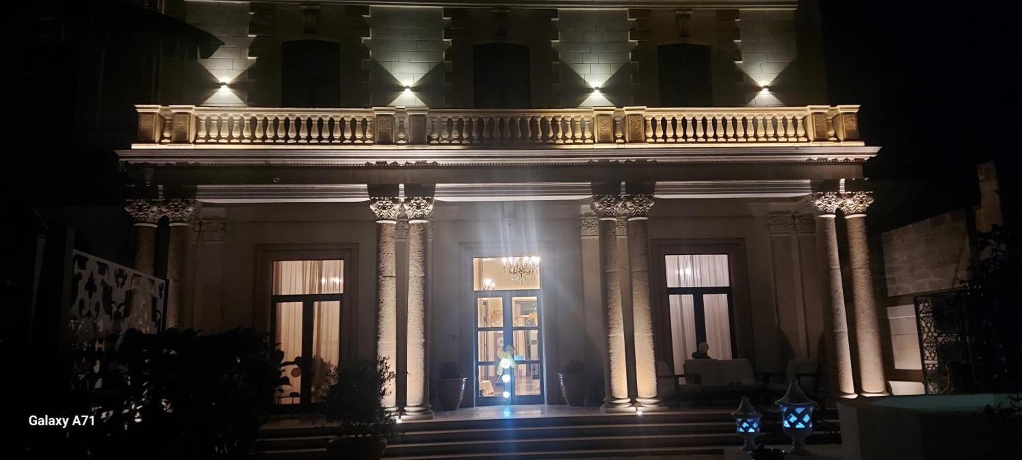 Dimora Charleston Lecce Parcheggio Privato In Loco Gratis Bed & Breakfast Ngoại thất bức ảnh