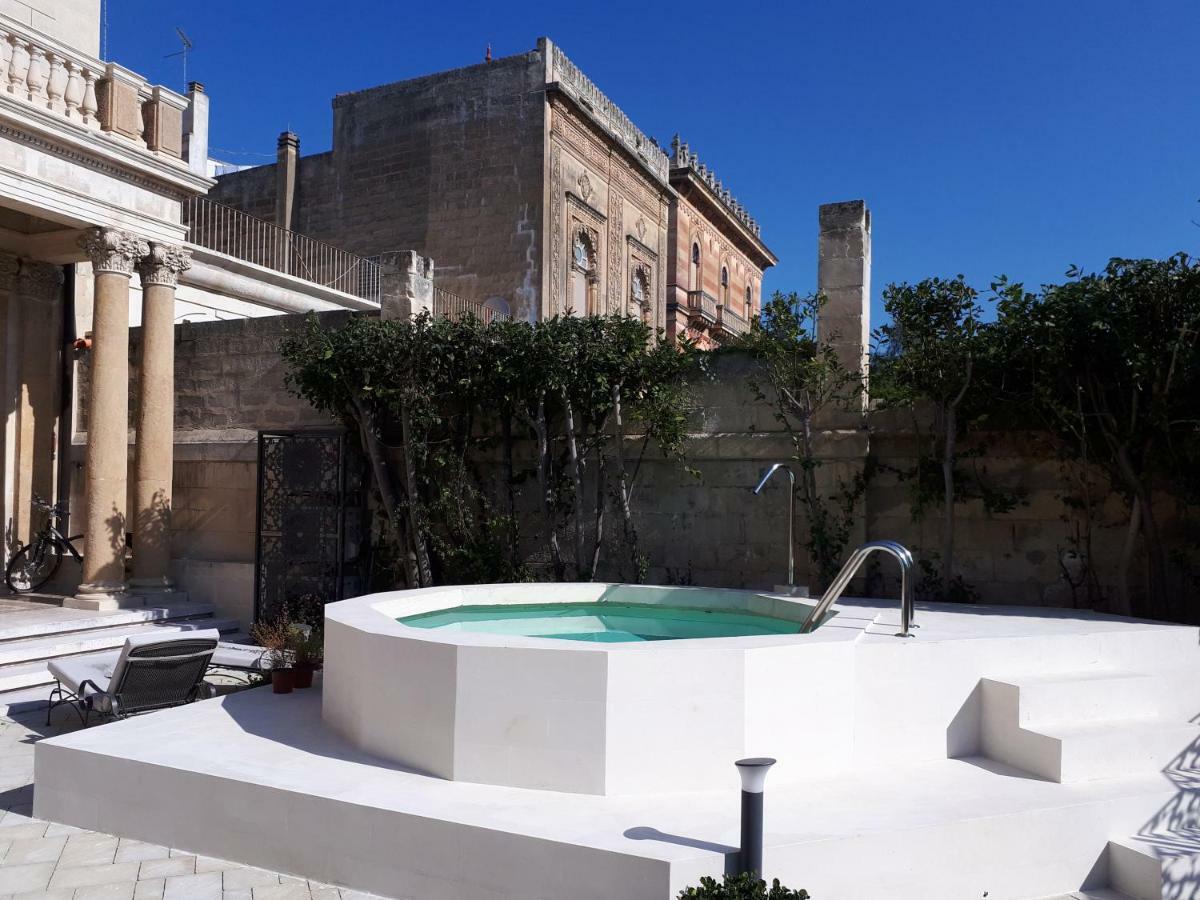 Dimora Charleston Lecce Parcheggio Privato In Loco Gratis Bed & Breakfast Ngoại thất bức ảnh